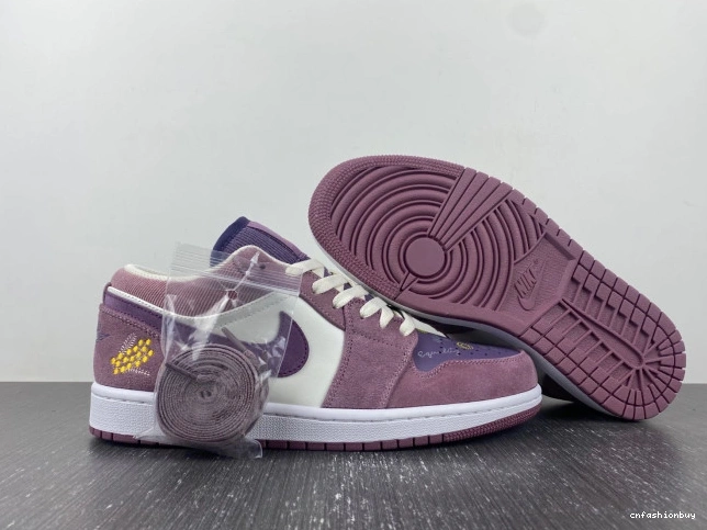 Jordan Air (W) Unity Low DR8057-500 1 0719